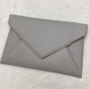 Urban Expressions clutch